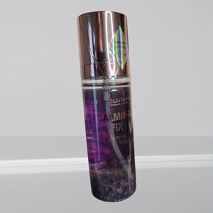 Revolution Beauty Calming Fix Amethyst Fixing Setting Spray Crystals Hyaluronic